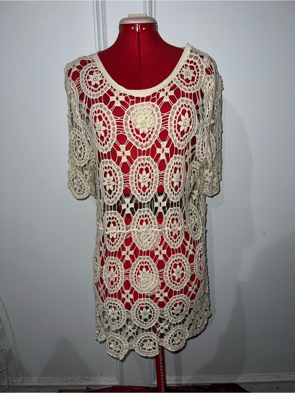 EST 1946 Crochet Lace Tunic Cover-Up in Cream size 18 - 20 w